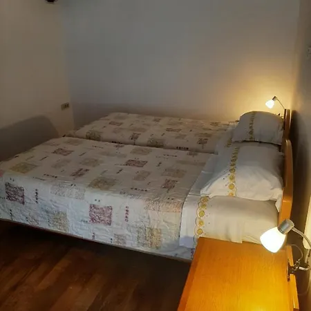 Eta 3* Cres
