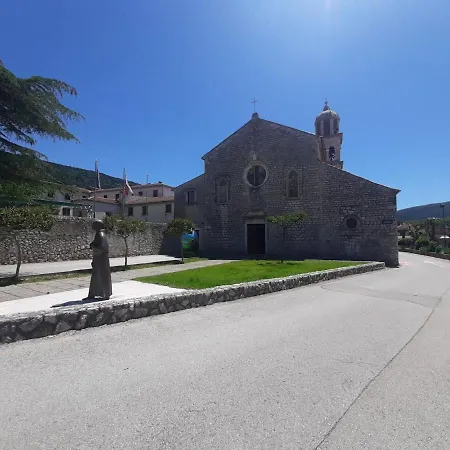 Eta Πανσιόν 3*