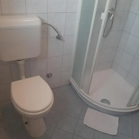 בית הארחה Eta 3*